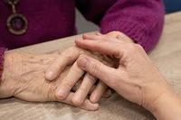 грижа за възрастни хора - 94934 варианти